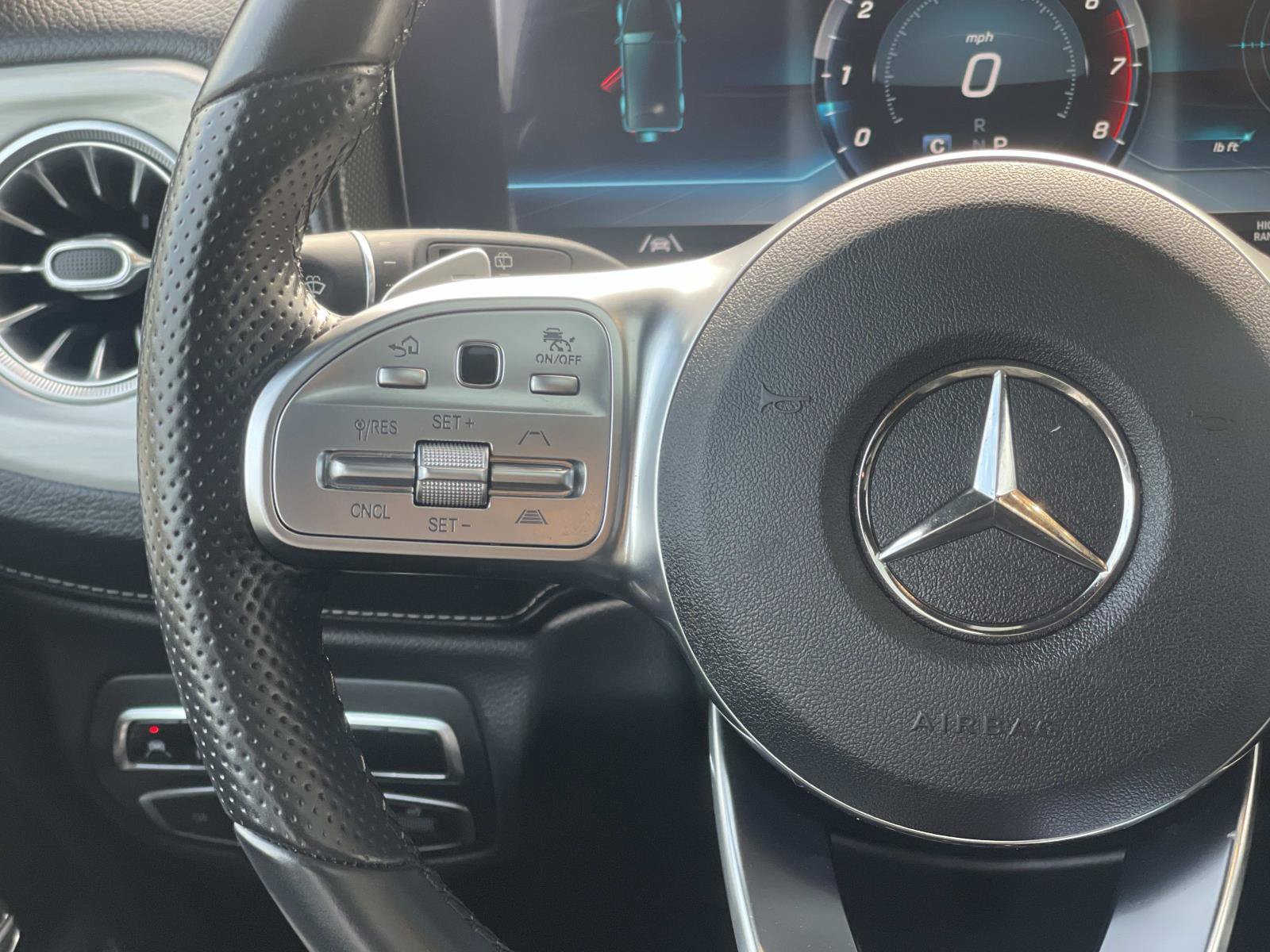 Used 2023 Mercedes-Benz G 550 image 10