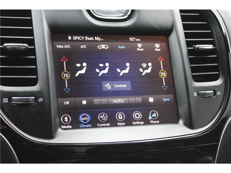 Used 2021 Chrysler 300 S RWD image 26