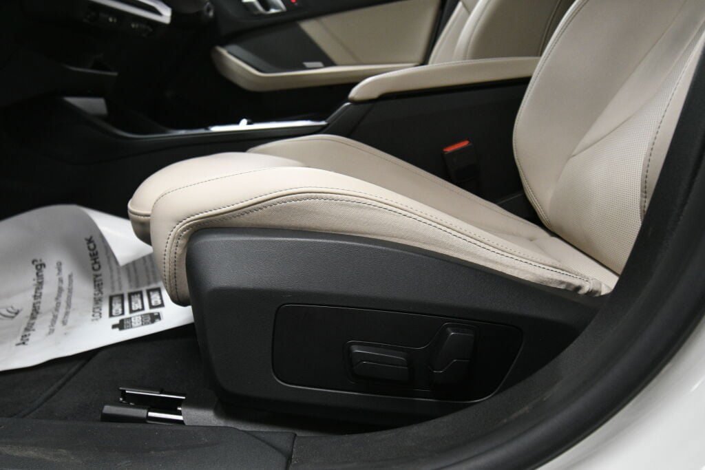 Used 2025 BMW 228i xDrive AWD/4WD image 11
