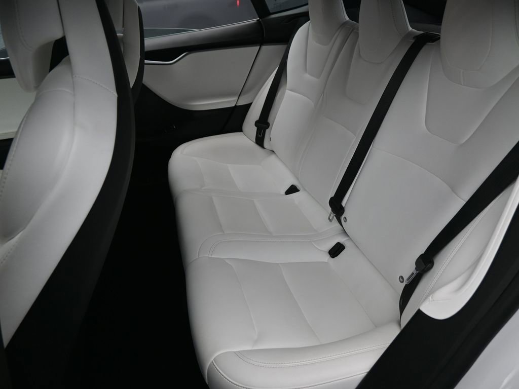 Used 2019 Tesla Model S Long Range image 29