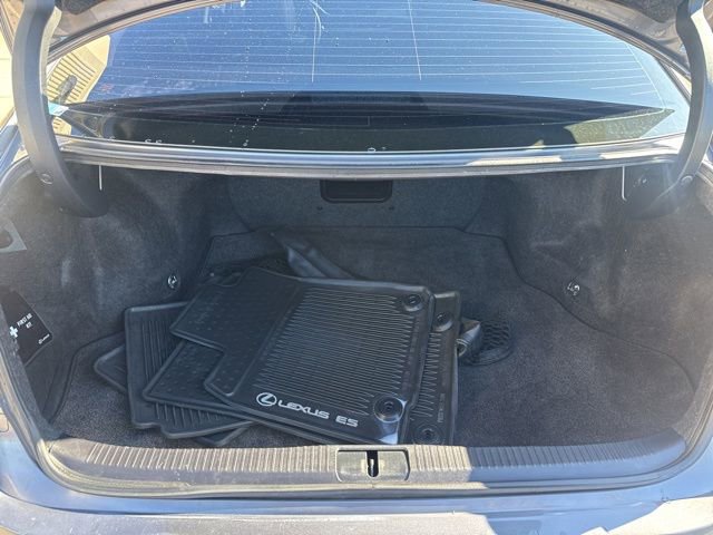 Used 2017 Lexus ES 350 w/ Premium Package image 36
