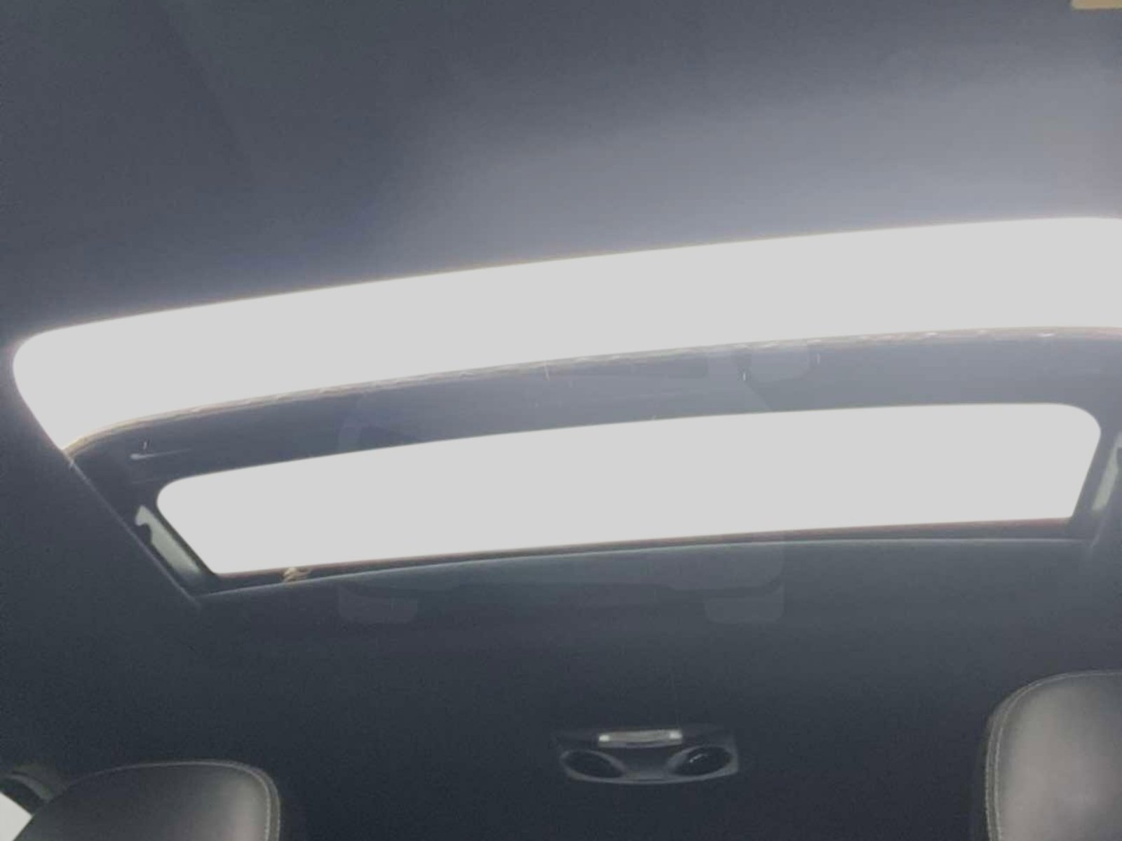 Used 2013 Chrysler 200 Limited w/ Sun/Sound Group image 4