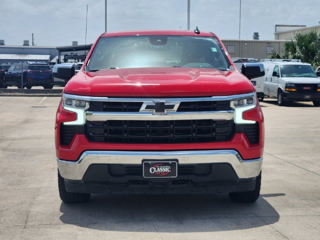 Used 2022 Chevrolet Silverado 1500 LT w/ Protection Package RWD image 2