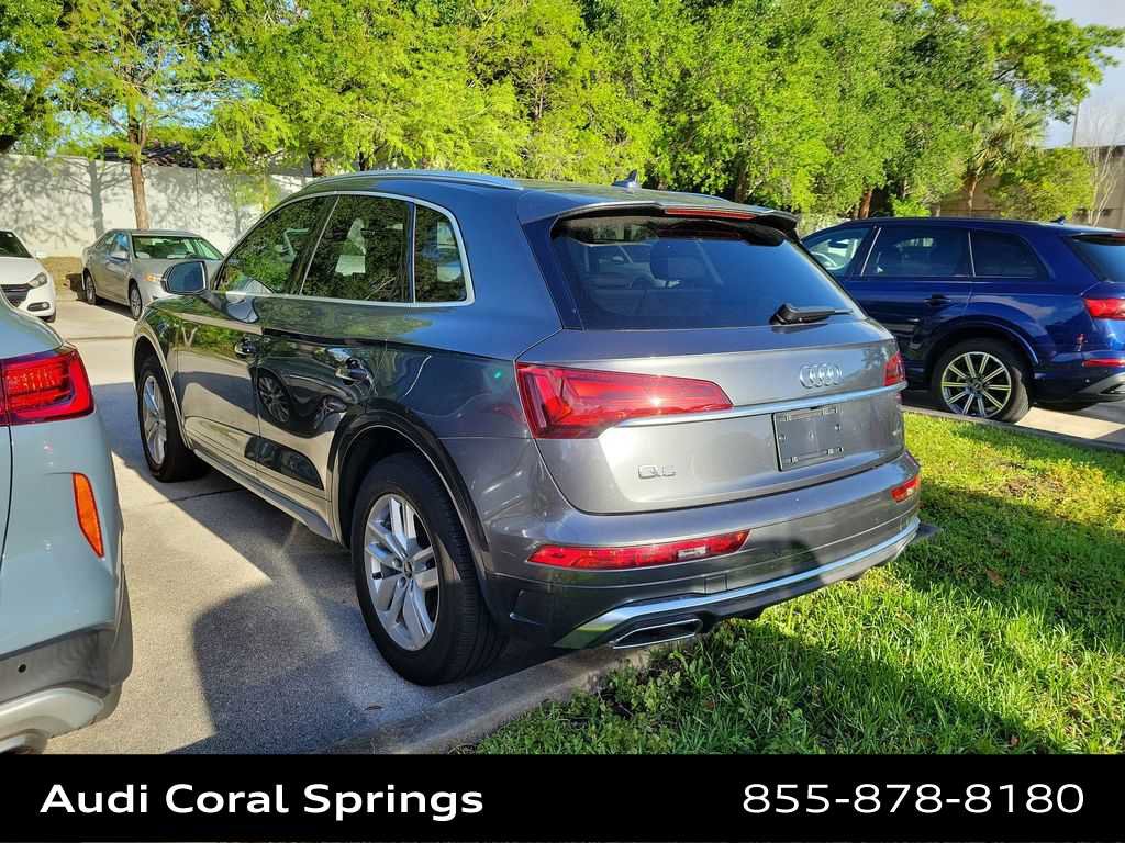 Used 2023 Audi Q5 2.0T Premium w/ Convenience Package image 9