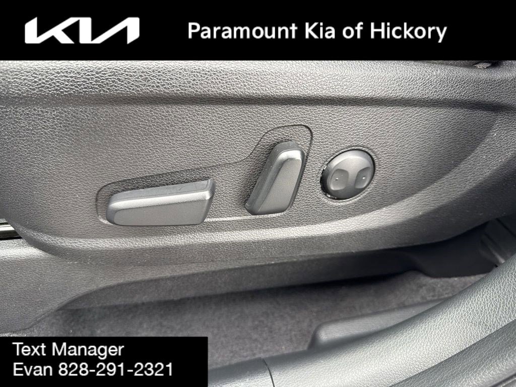 Used 2024 Kia Telluride S w/ S Sunroof Package image 25