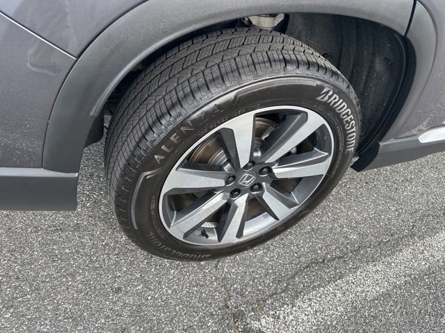 Certified 2025 Honda Pilot Elite image 9