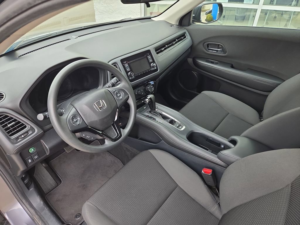 Certified 2021 Honda HR-V LX image 24