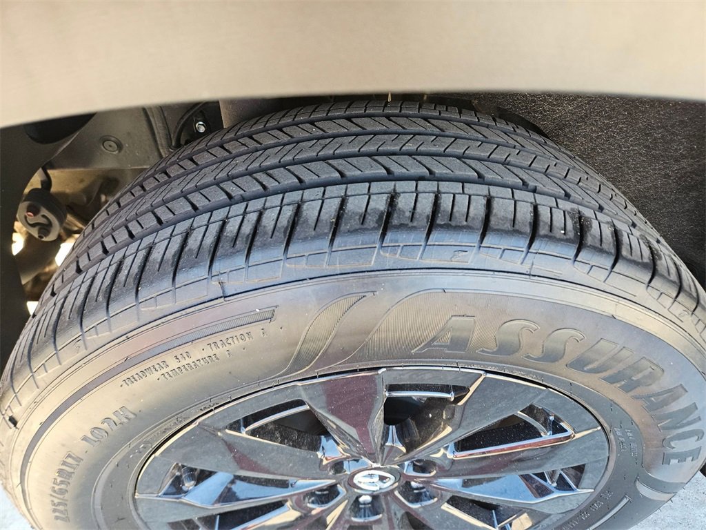 Used 2025 MAZDA CX-50 AWD 2.5 Hybrid w/ Premium Pkg image 27