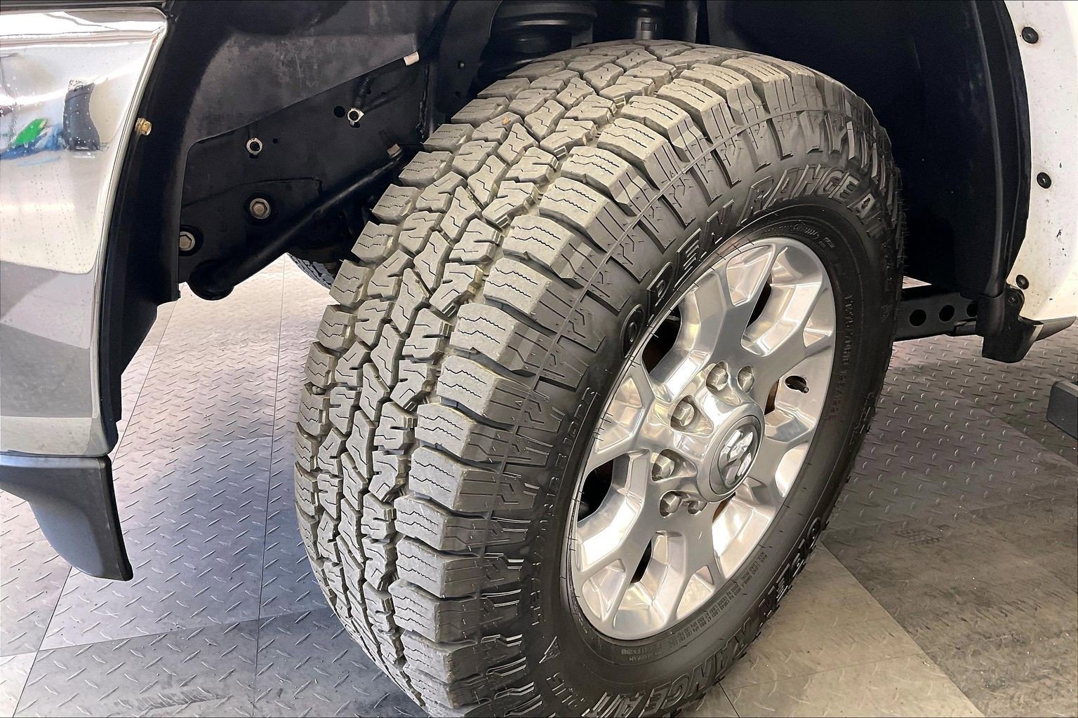 Used 2020 RAM 2500 Laramie AWD/4WD image 33