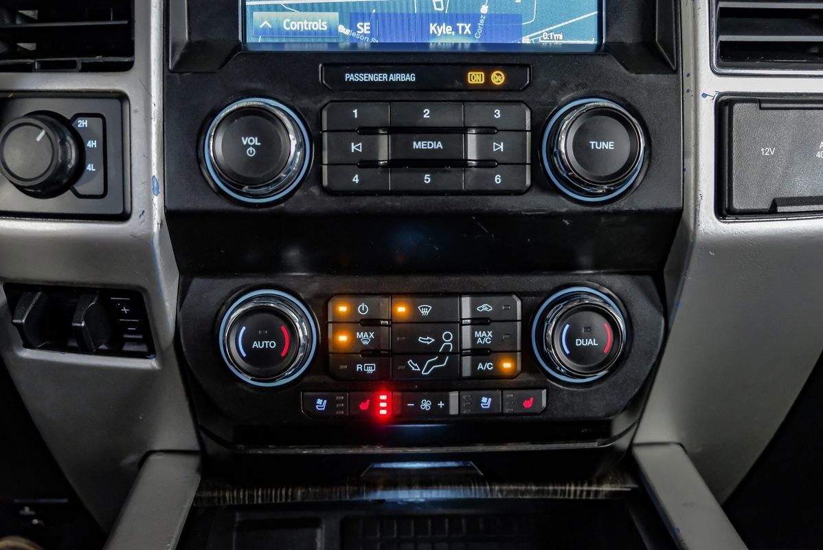 Used 2020 Ford F250 Lariat w/ Lariat Ultimate Package image 26