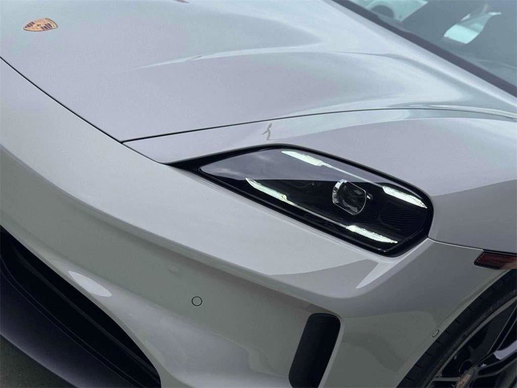 New 2025 Porsche Taycan image 72