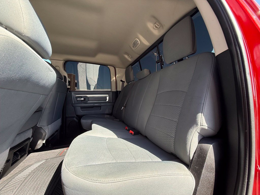 Used 2019 RAM 1500 Classic SLT RWD image 33