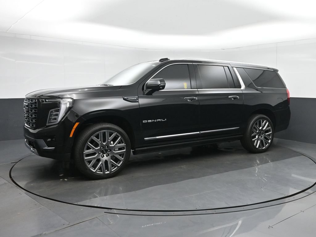Used 2026 GMC Yukon XL Denali Ultimate AWD/4WD image 3