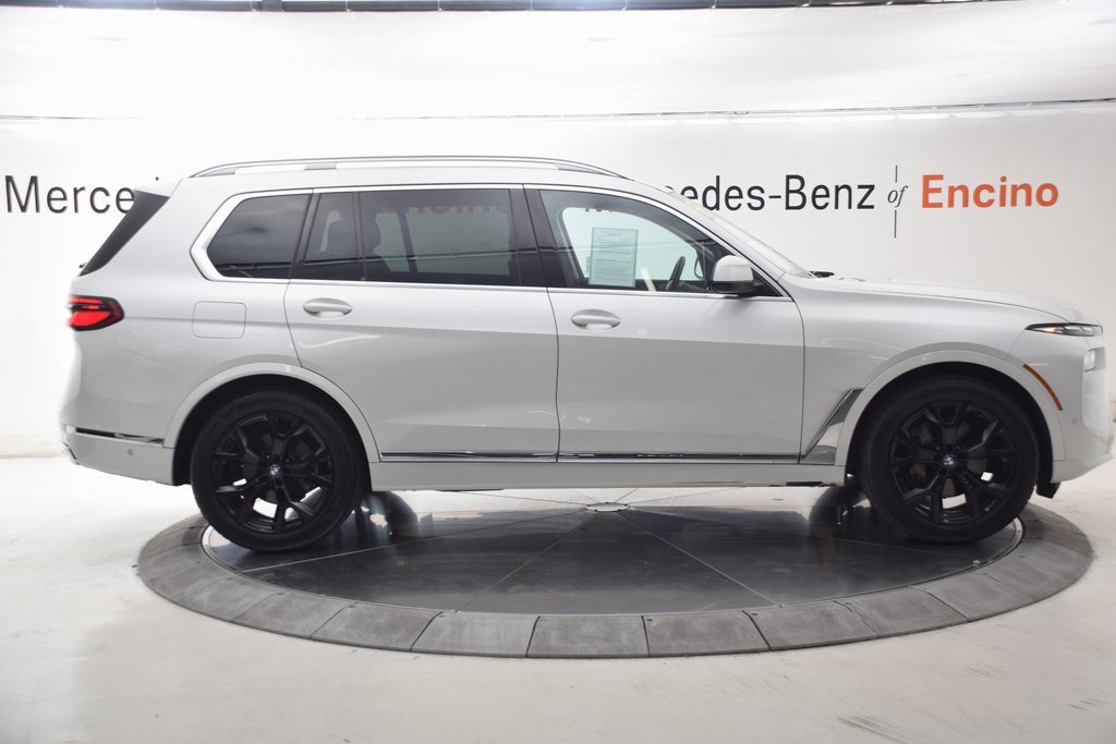 Used 2023 BMW X7 xDrive40i w/ Parking Assistance Package image 7
