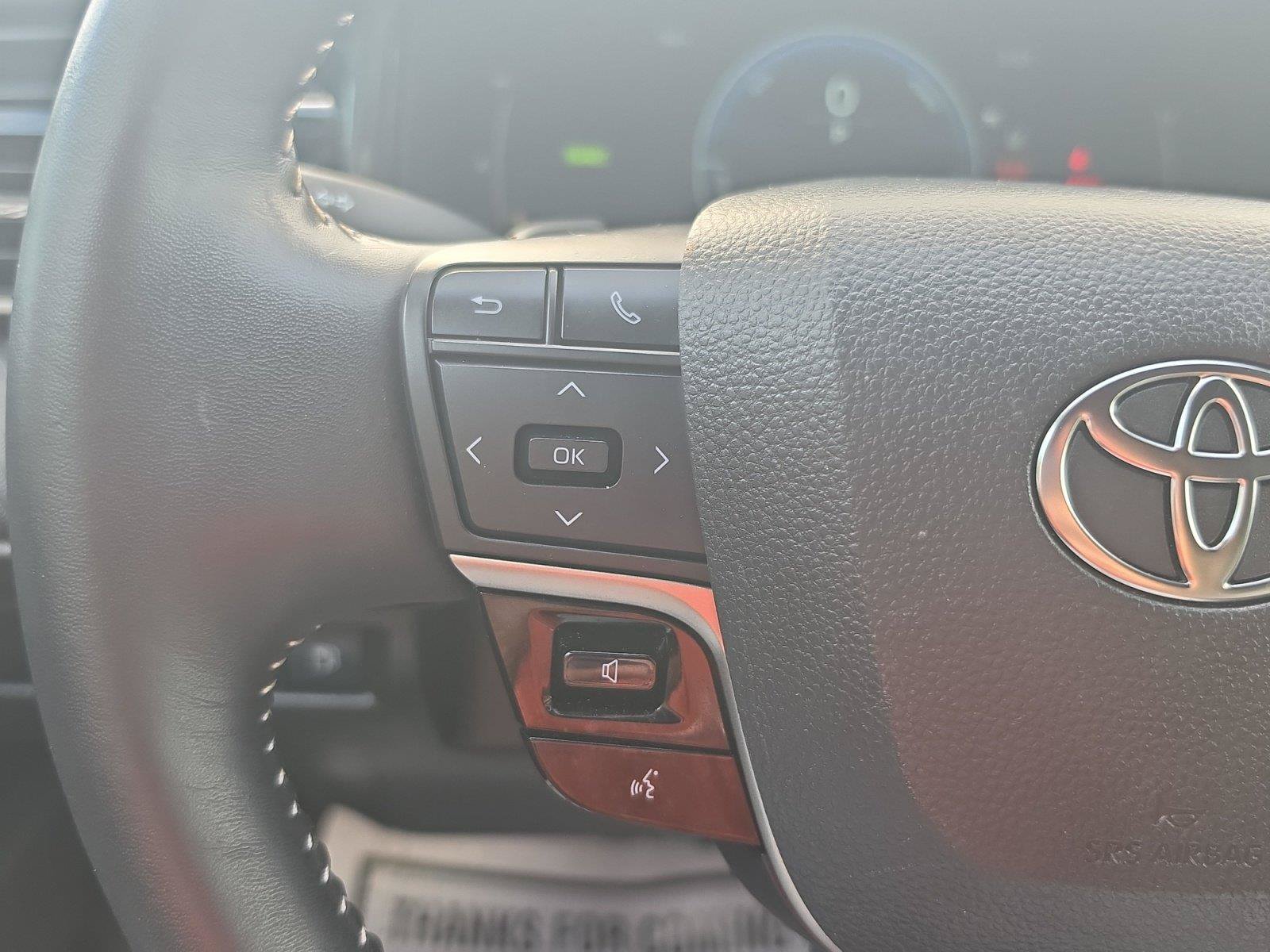 Used 2025 Toyota Camry SE w/ Multimedia Upgrade Package FWD image 16