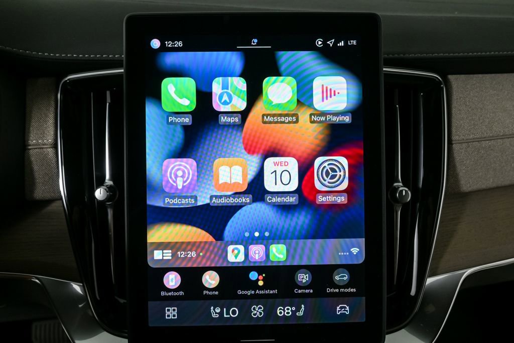 Used 2026 Volvo XC90 B6 Plus w/ Protection Package Premier AWD/4WD image 18