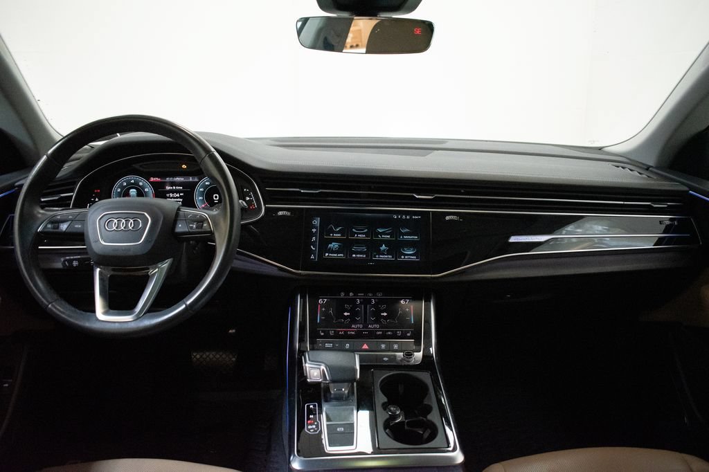 Used 2023 Audi Q8 Premium Plus AWD/4WD image 11