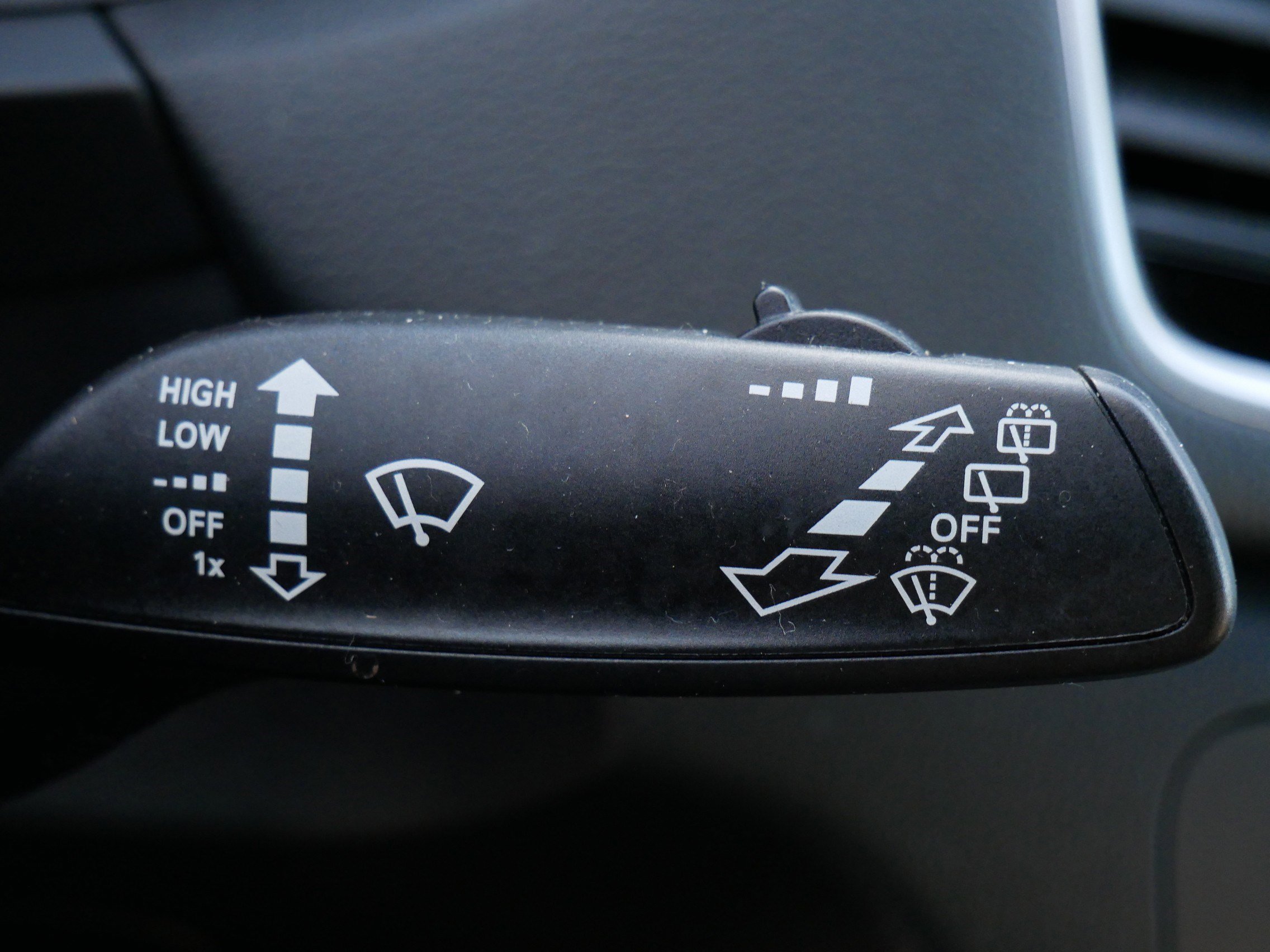 Used 2017 Audi Q3 2.0T Premium Plus w/ Premium Plus Package image 31