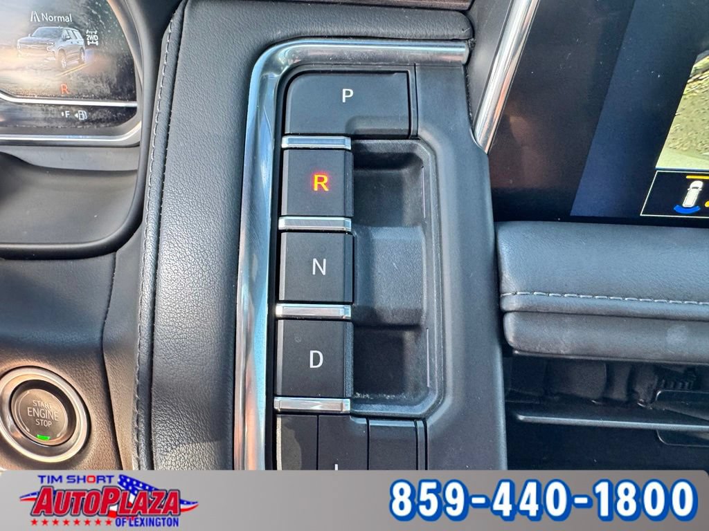 Used 2023 Chevrolet Suburban Z71 w/ Z71 Off-Road Package AWD/4WD image 27