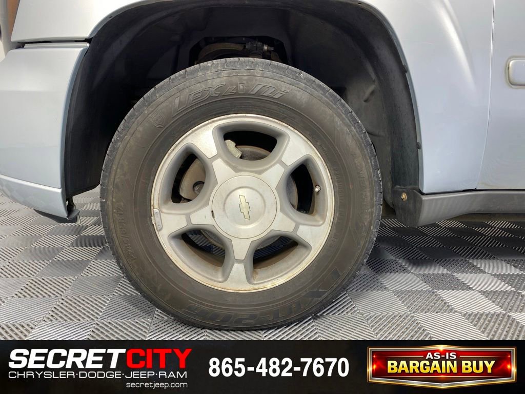 Used 2007 Chevrolet TrailBlazer LS w/ LS Preferred Equipment Group RWD image 9
