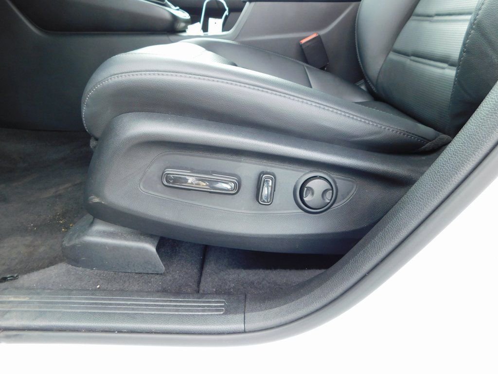 Used 2024 Honda CR-V EX-L image 14