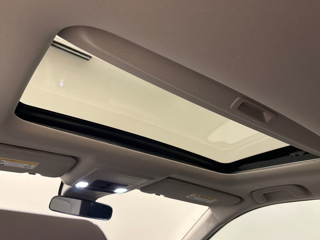 Certified 2026 Honda CR-V EX image 12