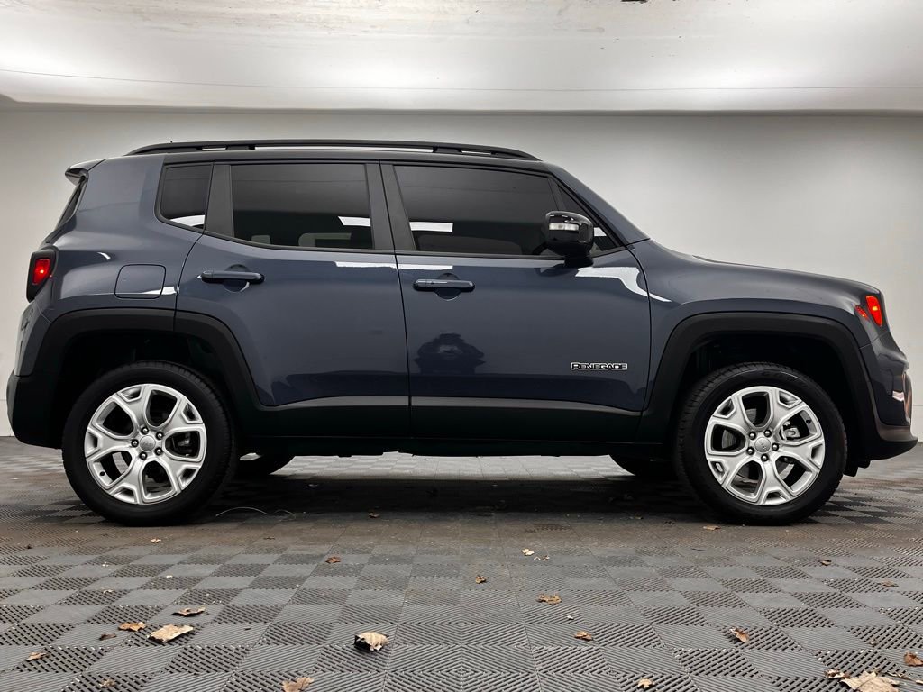 Used 2023 Jeep Renegade Limited image 6