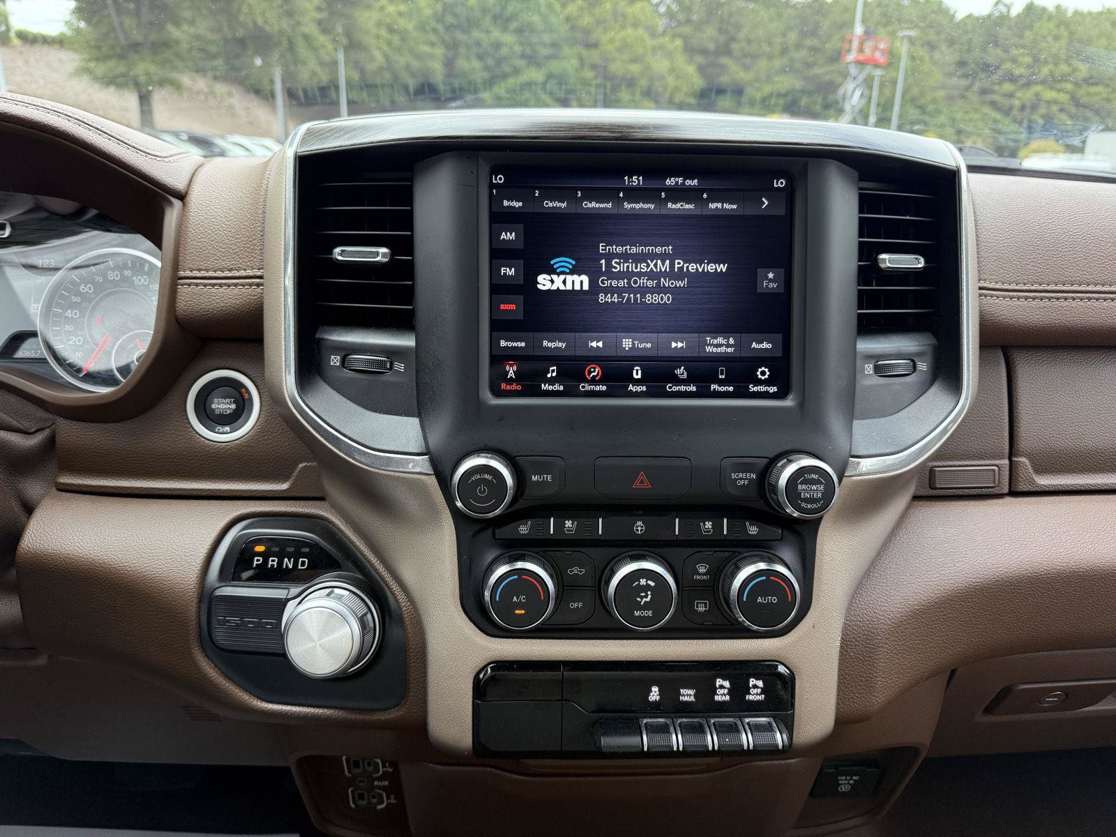 Used 2019 RAM 1500 Laramie RWD image 18