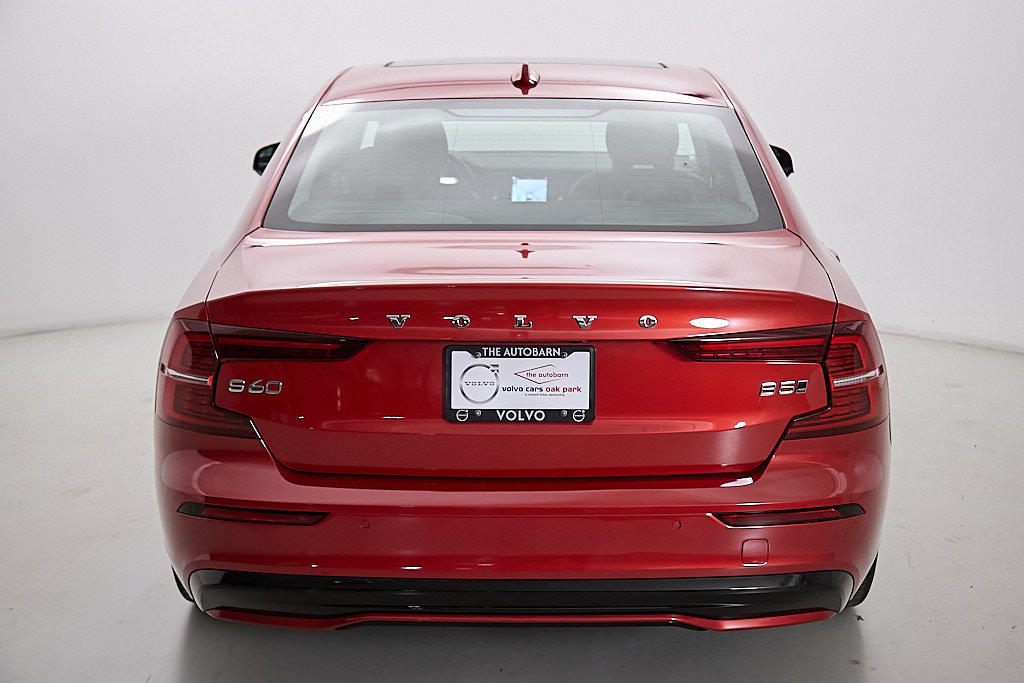 Certified 2024 Volvo S60 B5 Plus AWD/4WD image 8