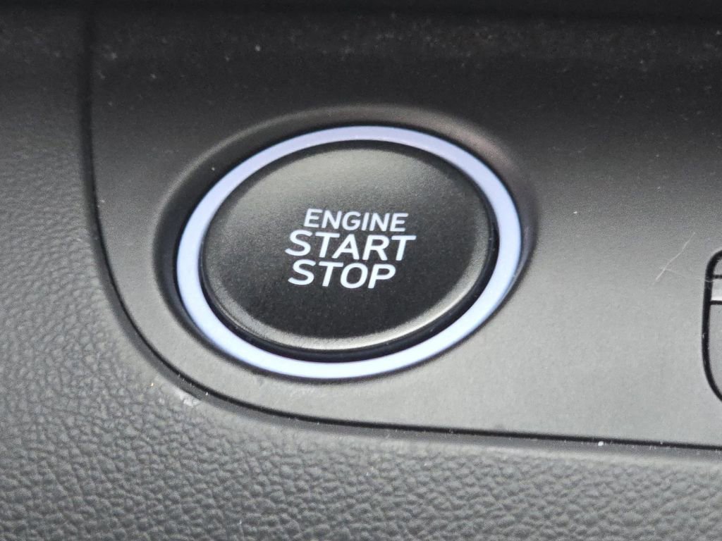 Used 2024 Hyundai Elantra N image 33