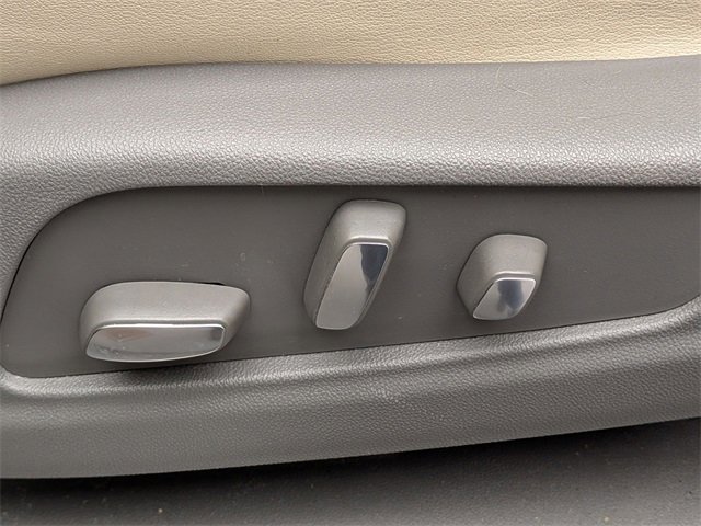 Certified 2023 Cadillac XT5 Premium Luxury w/ Technology Package image 20