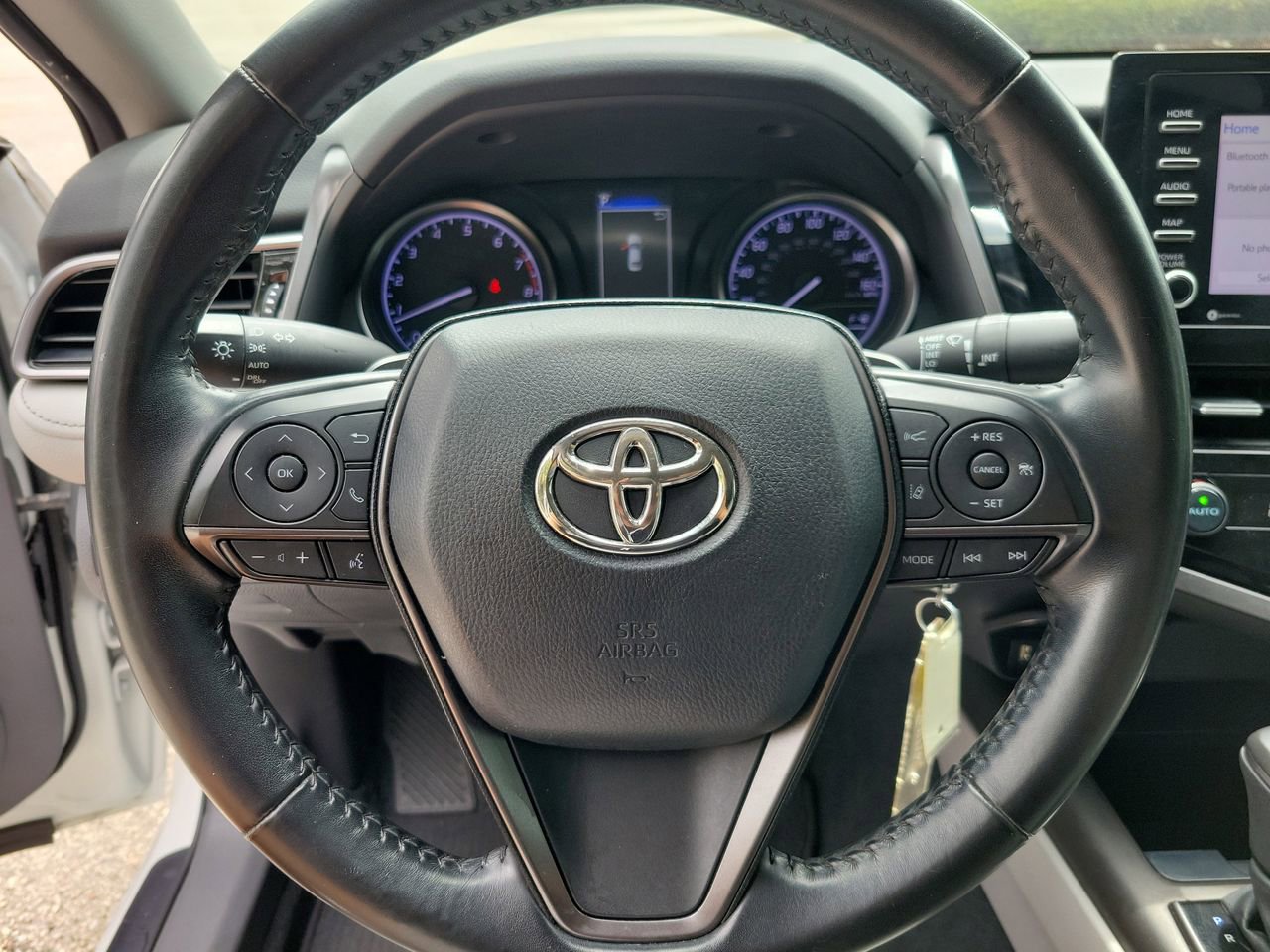 Used 2021 Toyota Camry SE image 18