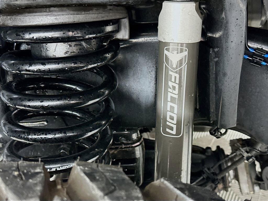 Used 2025 RAM 3500 Laramie image 28