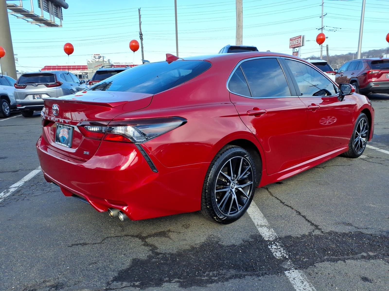 Certified 2023 Toyota Camry SE image 6