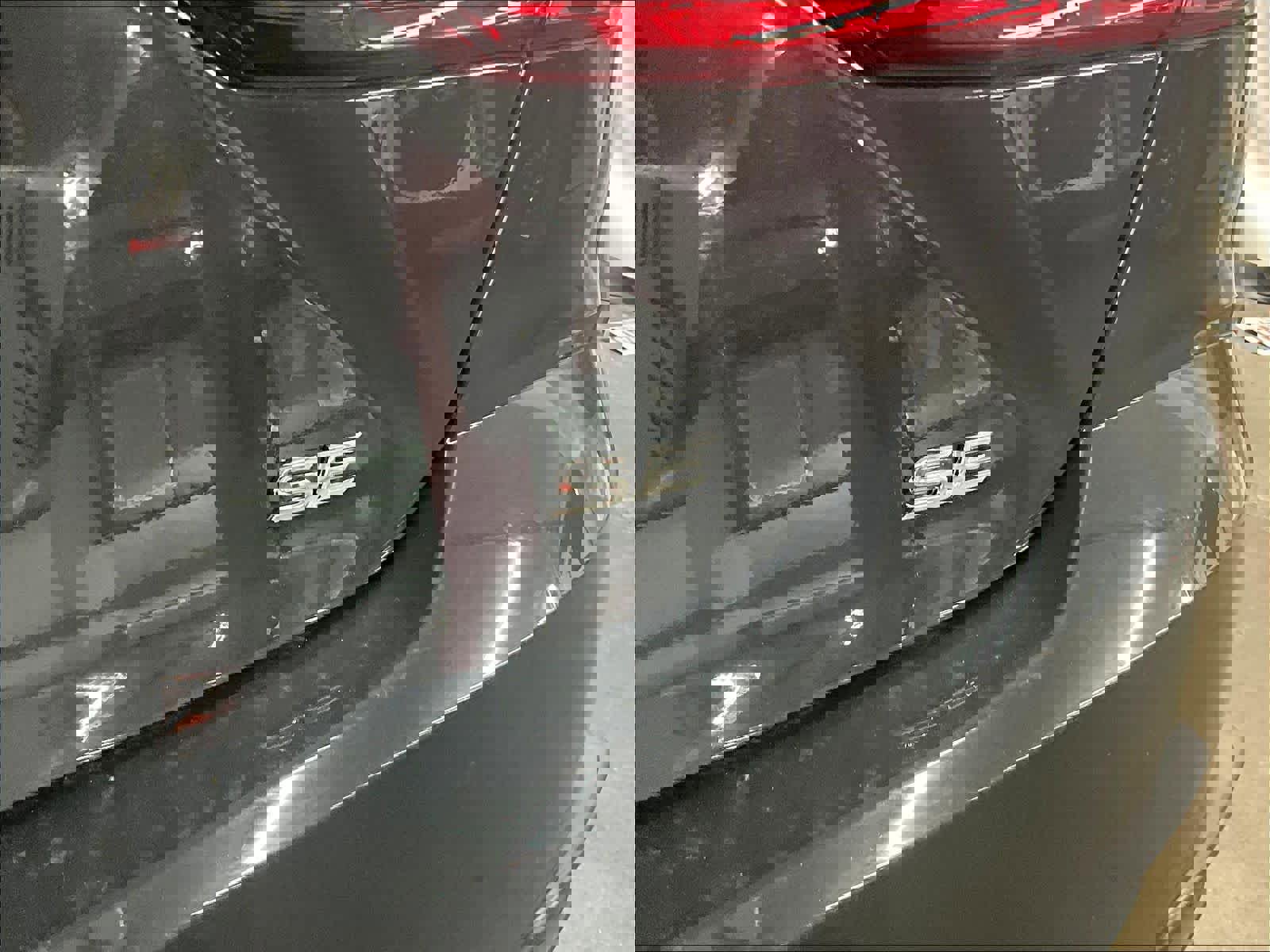 Used 2025 Toyota Camry SE FWD image 28