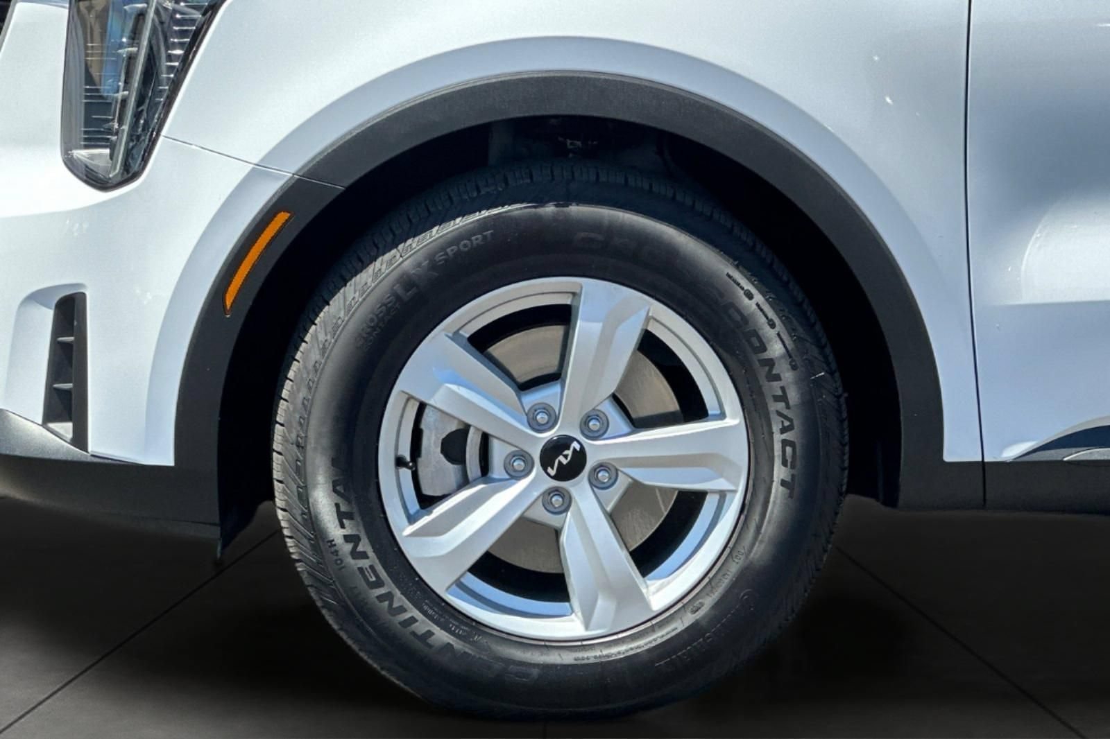 Used 2026 Kia Sorento LX FWD image 31