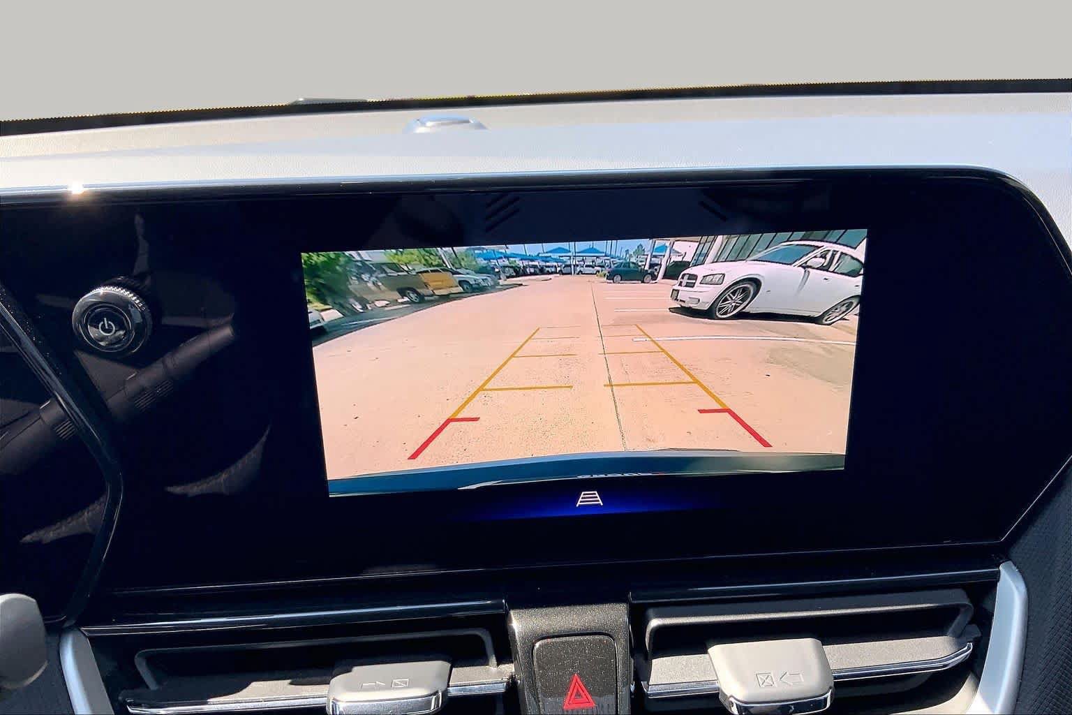 Used 2026 Chevrolet TrailBlazer LT w/ Convenience Package FWD image 27