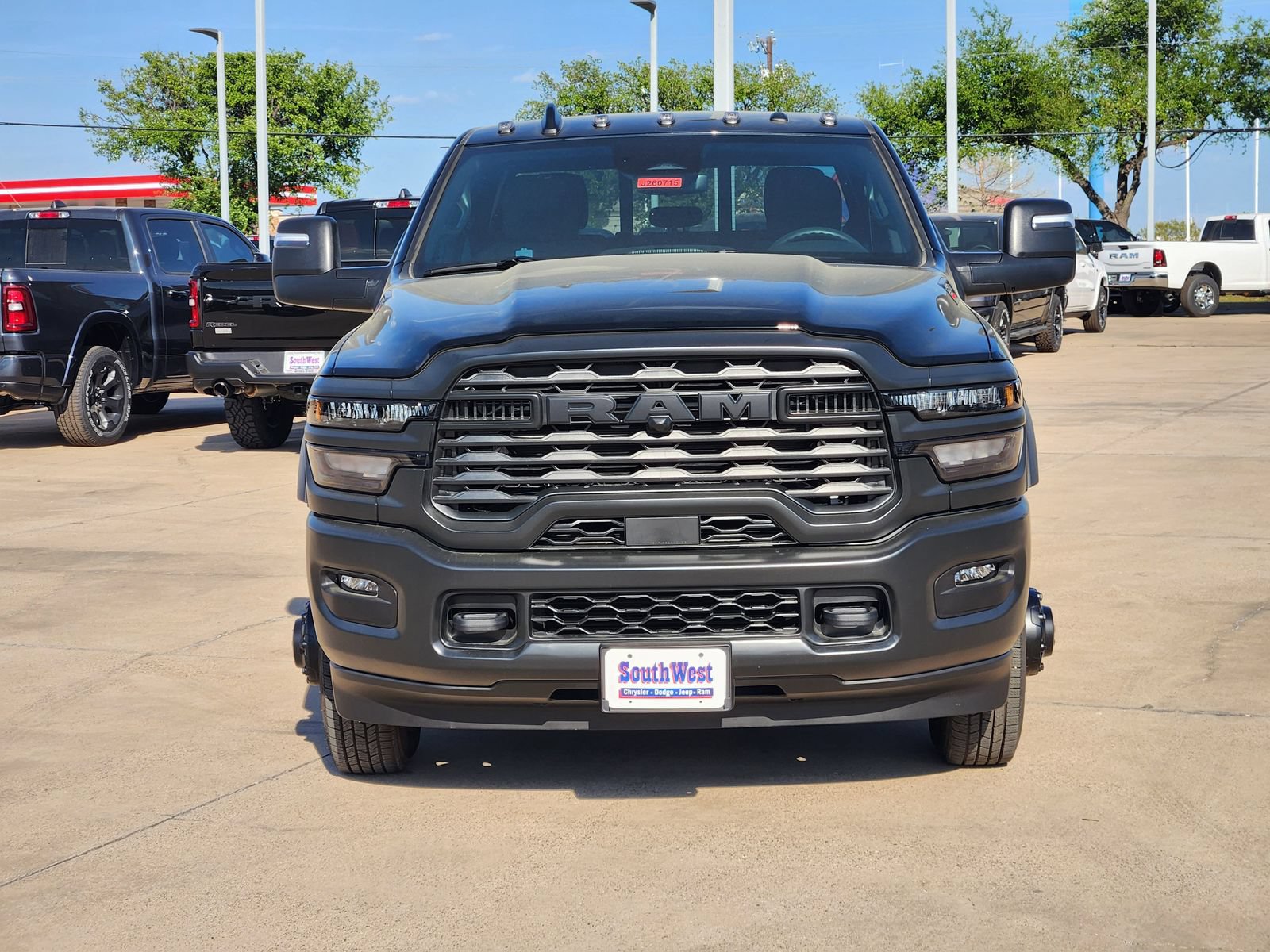 New 2026 RAM 3500 Tradesman AWD/4WD image 6