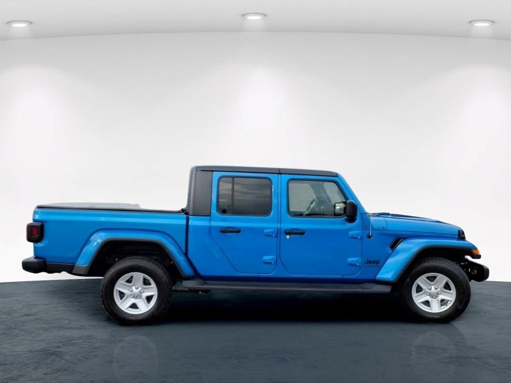 Used 2021 Jeep Gladiator Sport AWD/4WD image 7