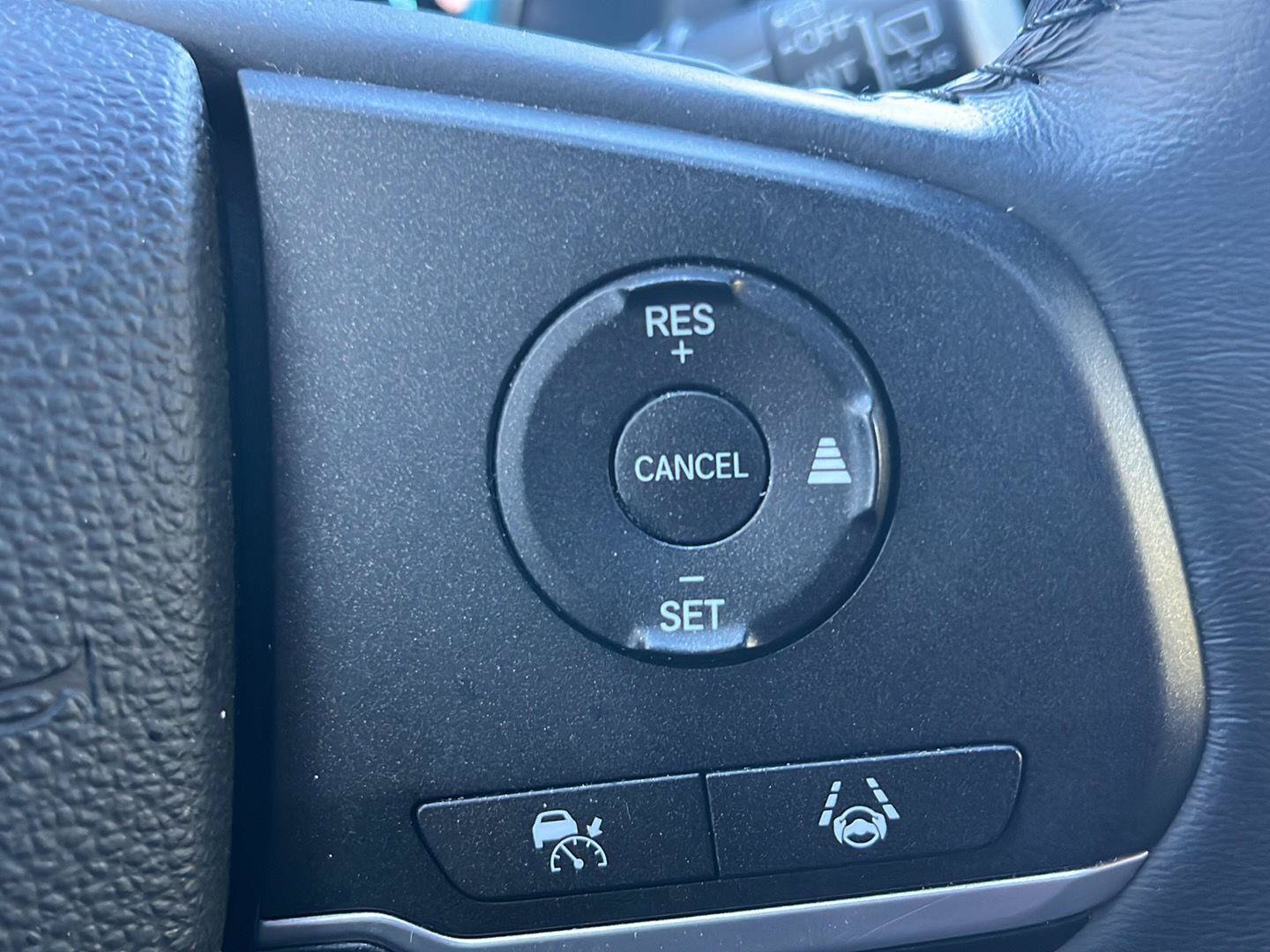 Used 2024 Honda Odyssey EX-L image 12