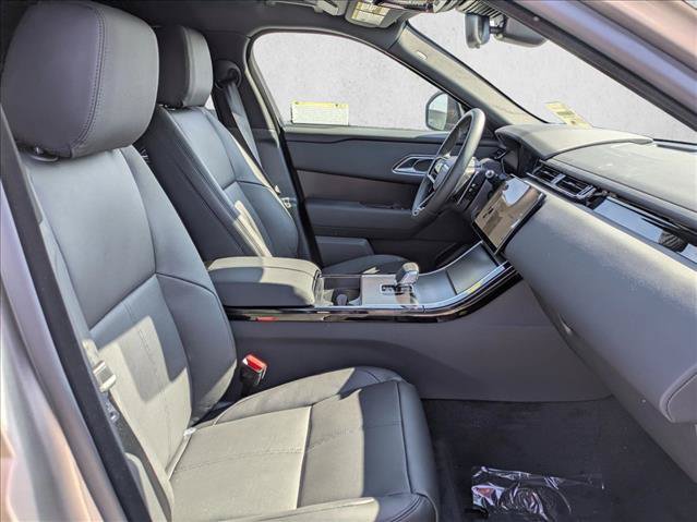 New 2026 Land Rover Range Rover Velar Dynamic SE AWD/4WD image 17