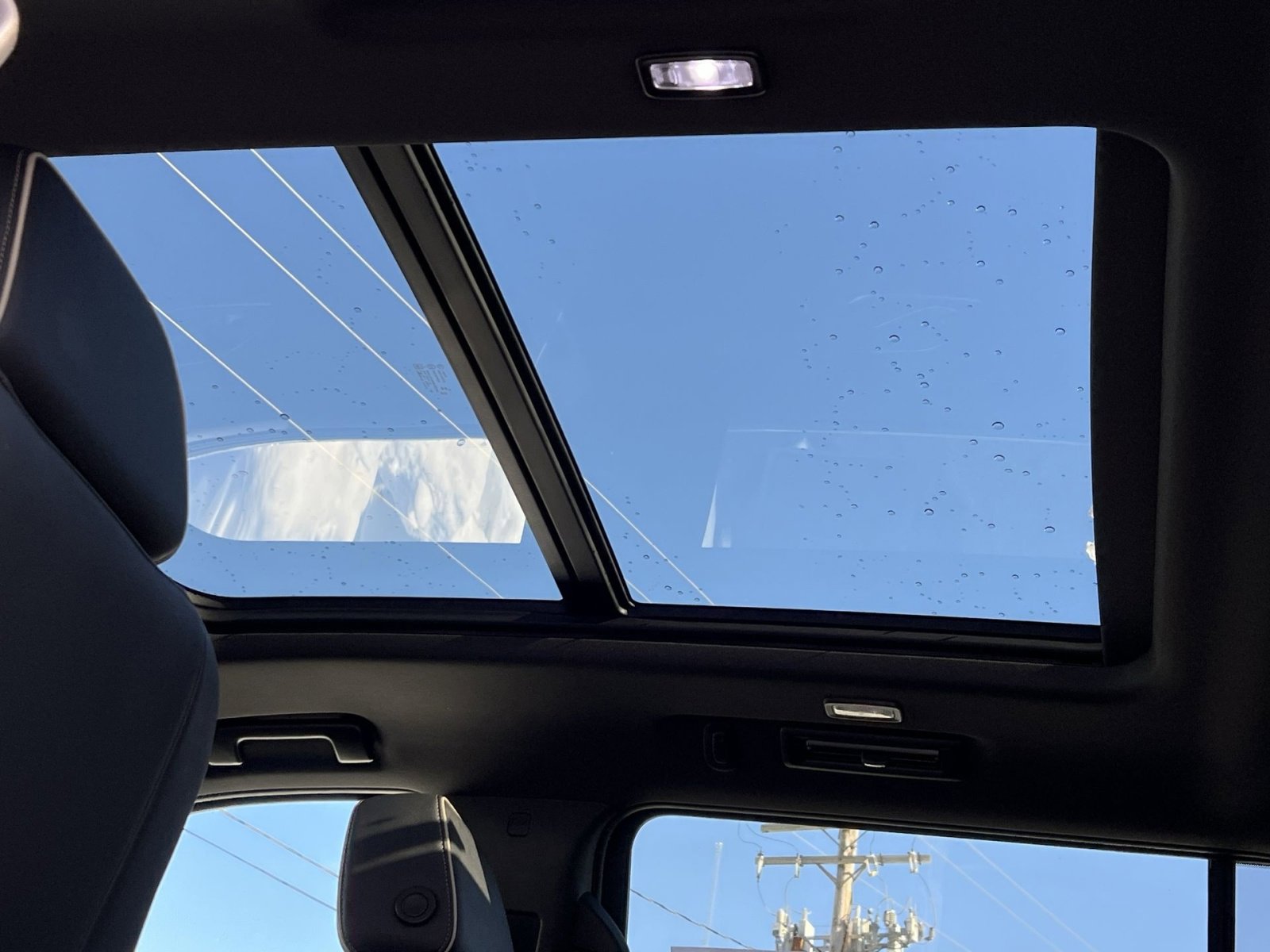 Used 2023 GMC Yukon XL SLT image 22