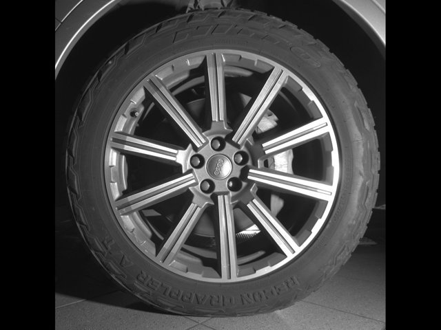 Used 2017 Audi Q7 3.0T Prestige w/ Prestige Package image 10