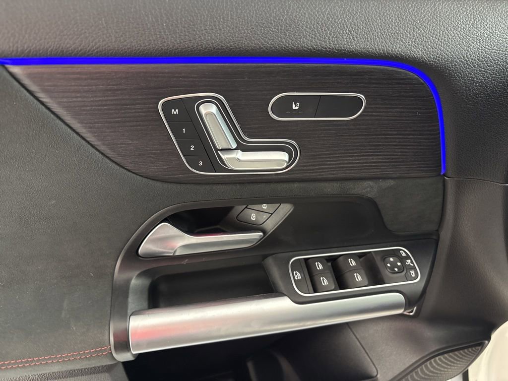 Used 2023 Mercedes-Benz GLA 250 4MATIC image 23