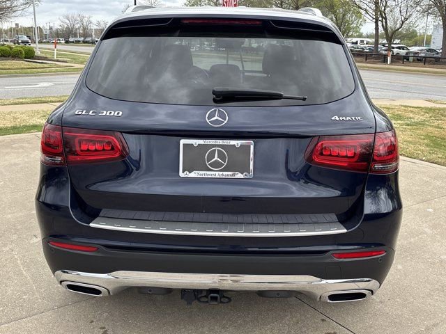 Used 2021 Mercedes-Benz GLC 300 4MATIC image 5