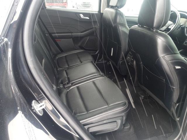 Used 2022 Ford Escape Titanium image 88