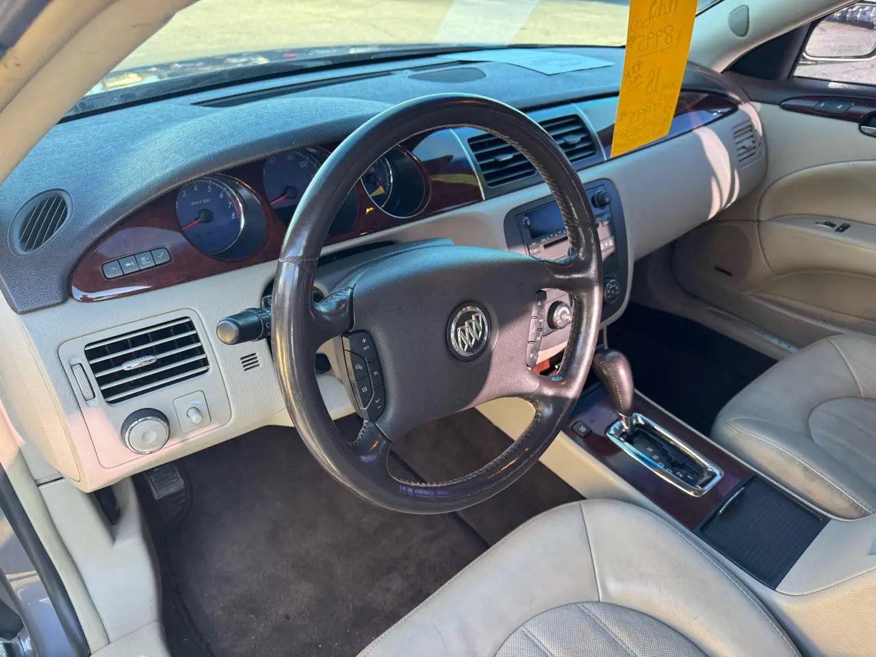 Used 2007 Buick Lucerne CXS FWD image 10