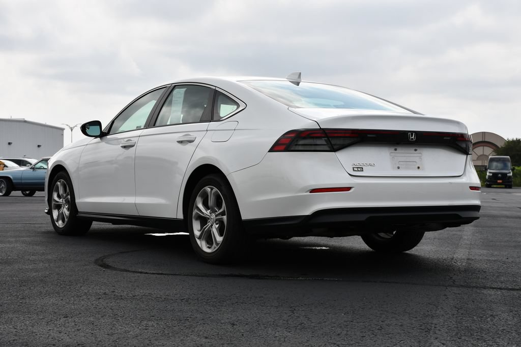 Used 2023 Honda Accord LX image 5