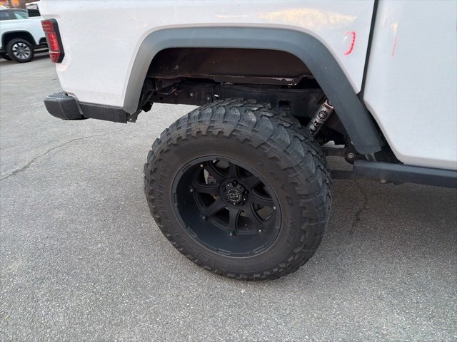 Used 2020 Jeep Gladiator Sport w/ Quick Order Package 24S image 38