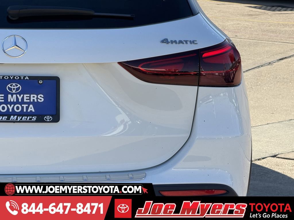 Used 2025 Mercedes-Benz GLA 250 4MATIC image 9